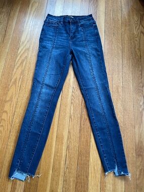 Fashion Nova High Rise Skinny Jeans Raw Hem Dark Wash Size 3 Stretch